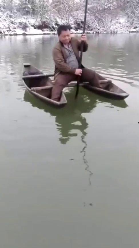 吃瓜脚踏几只船,揭秘脚踏多船的神秘魅力