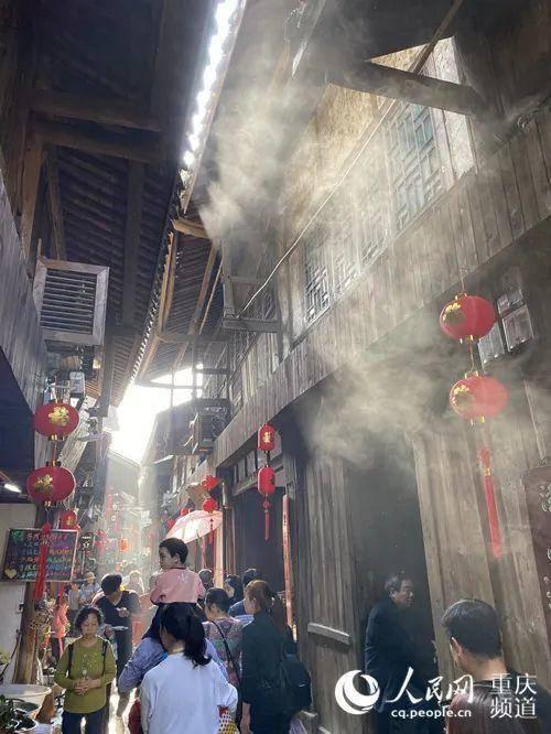 中山古镇吃瓜事件视频,一场引发热议的网络狂欢