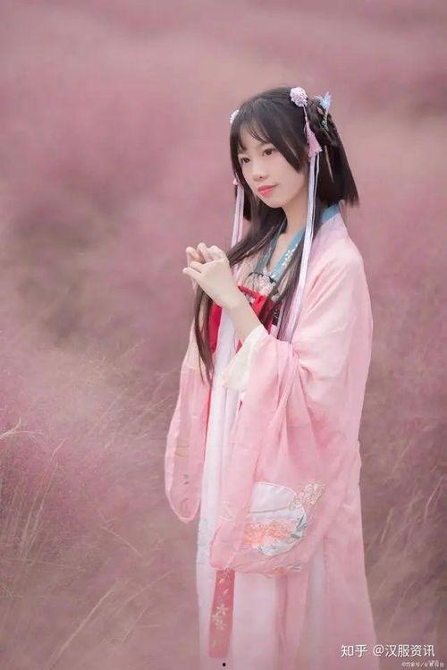 瞳婉汉服吃瓜,揭秘古风服饰背后的吃瓜故事