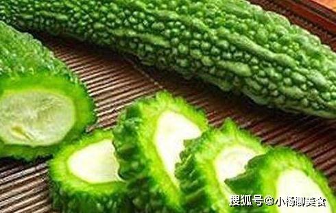 肚子里没食物吃凉瓜,消暑又养生