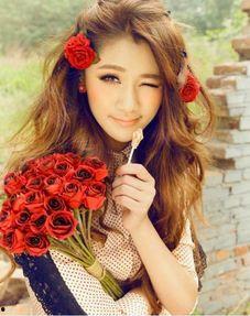 吃瓜女孩玫瑰图片