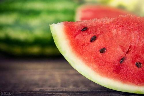 吃瓜朋友圈照片,揭秘那些令人捧腹的吃瓜瞬间