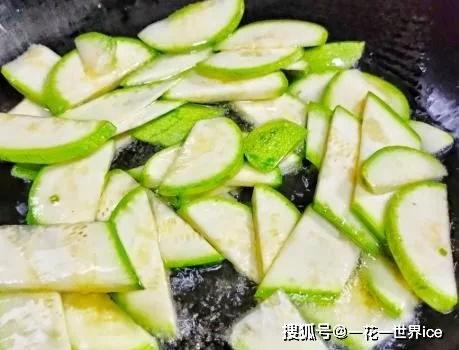 吃角瓜能瘦吗,揭秘天然减肥美食的秘密”
