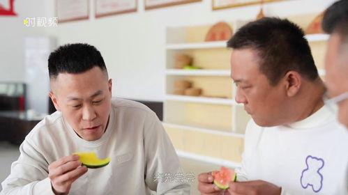 坐在前排吃瓜,揭秘课堂上的“小秘密”  第3张